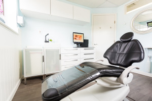 dental chair in examining room